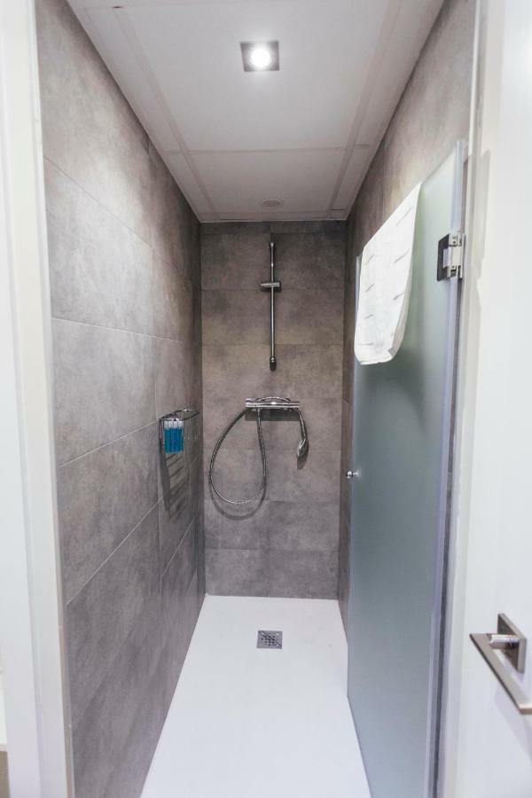 One&Lux Byron Suites Sevilla Exterior foto